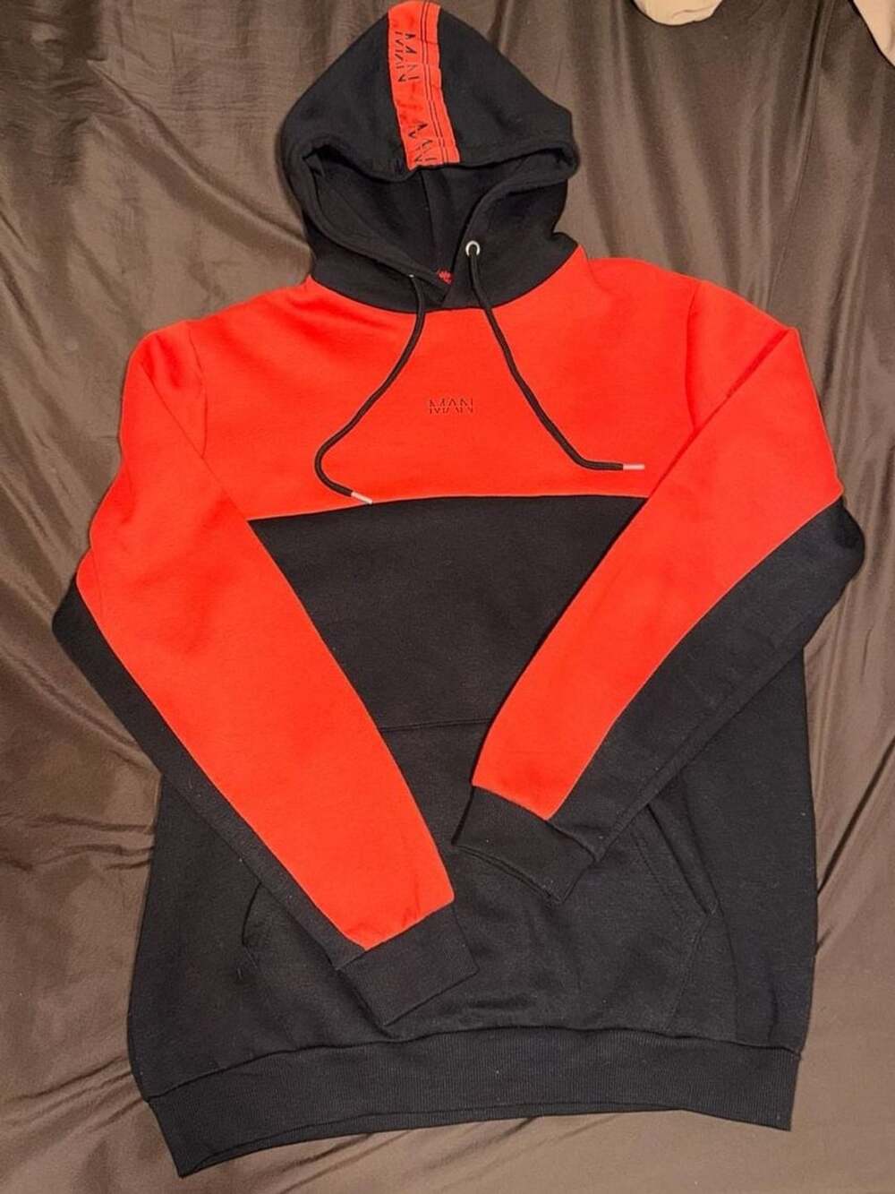 boohooMAN Colorblock Hoodie Red Black Size L